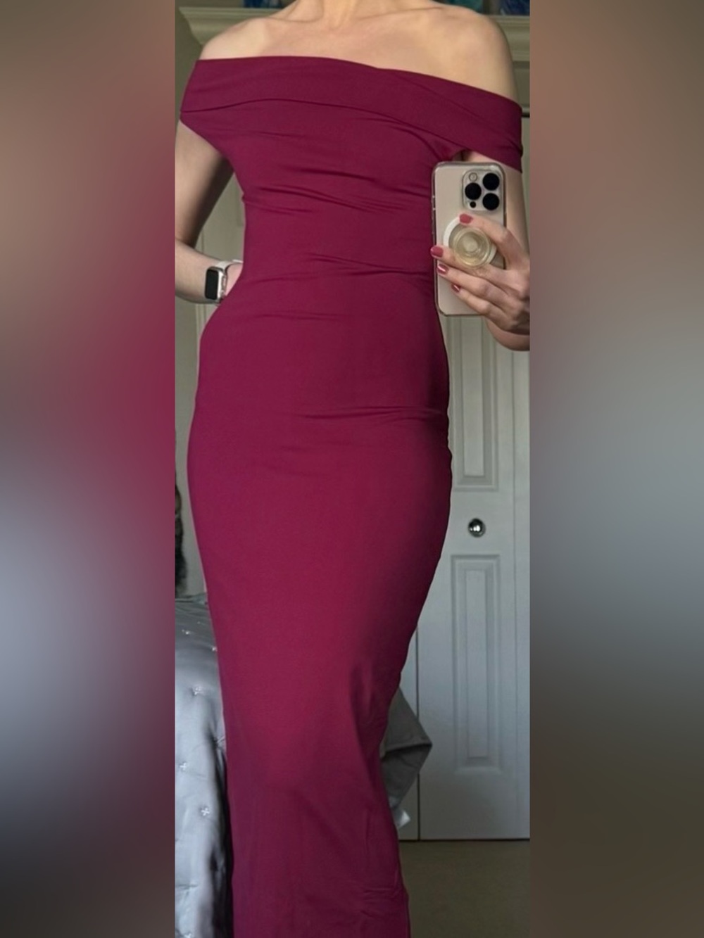 Aritzia Contour Ravish Off-Shoulder Dress in Juicy Rose - Picture 2 of 5